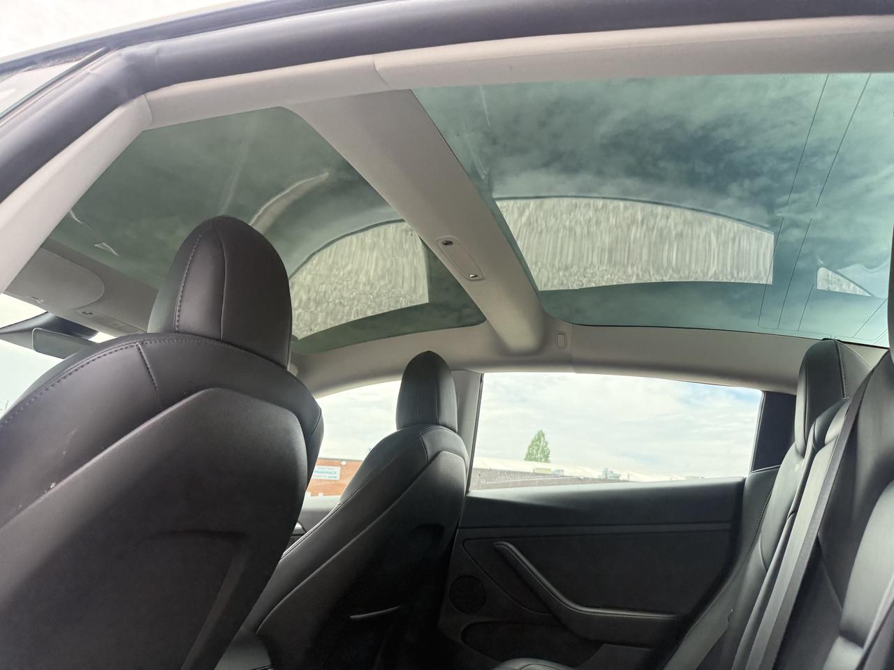 2022 Tesla Model 3 No Accidents l LFP l Ryzen l Standard Range l RWD Photo