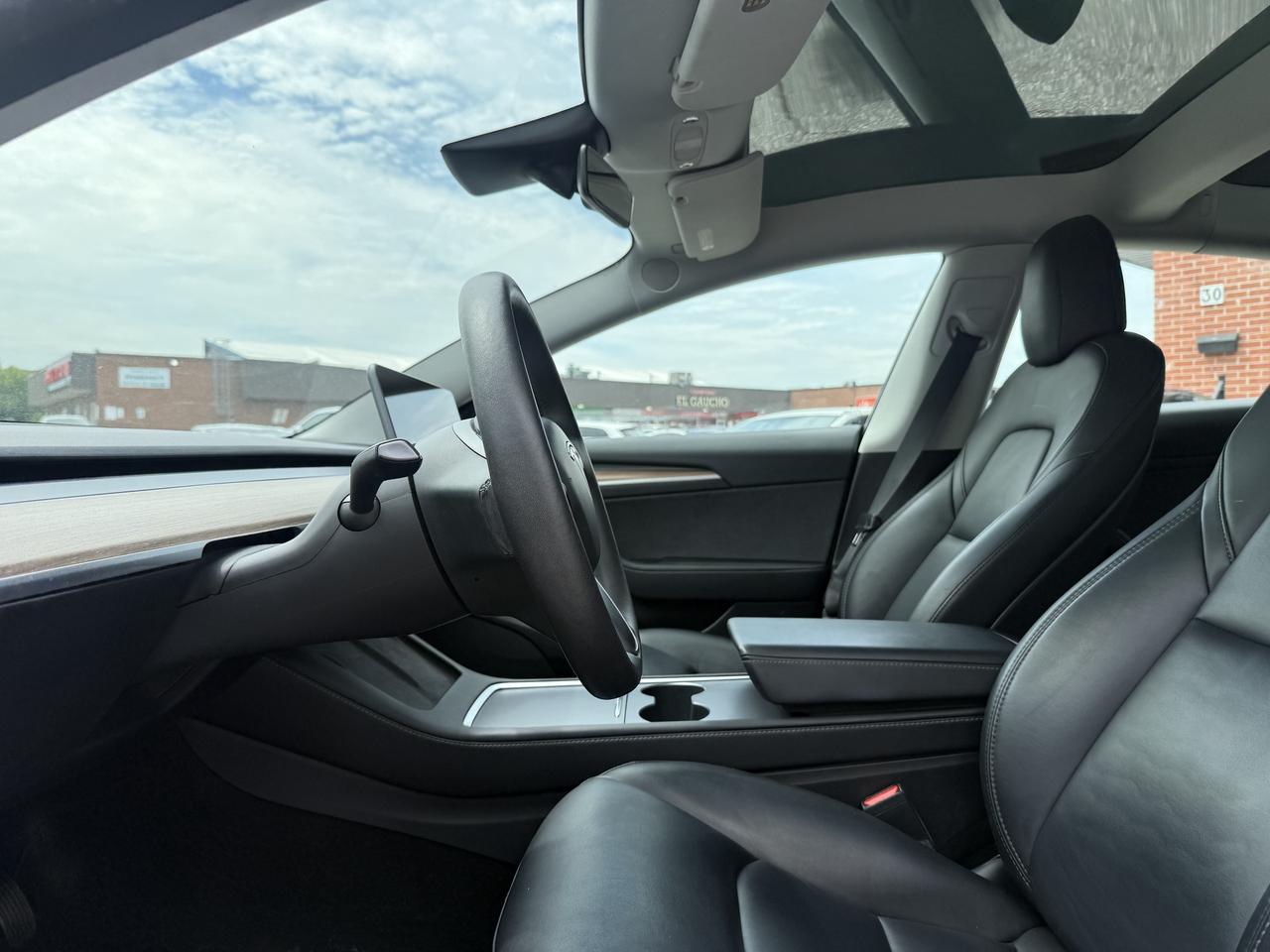 2022 Tesla Model 3 No Accidents l LFP l Ryzen l Standard Range l RWD Photo