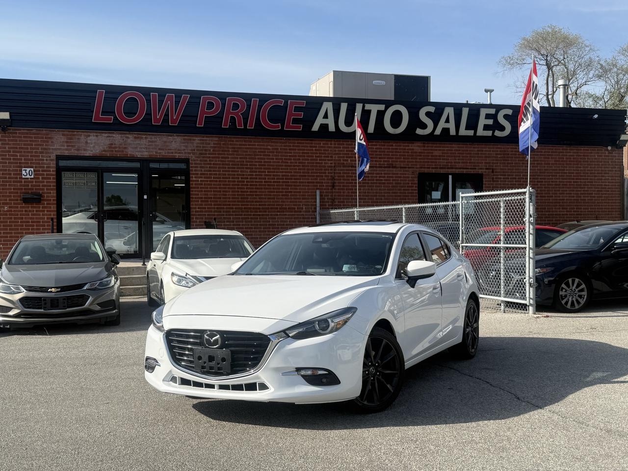 2018 Mazda MAZDA3 GT l Auto l Leather l Sunroof l FWD l 2.5L l 4Cyl Photo0