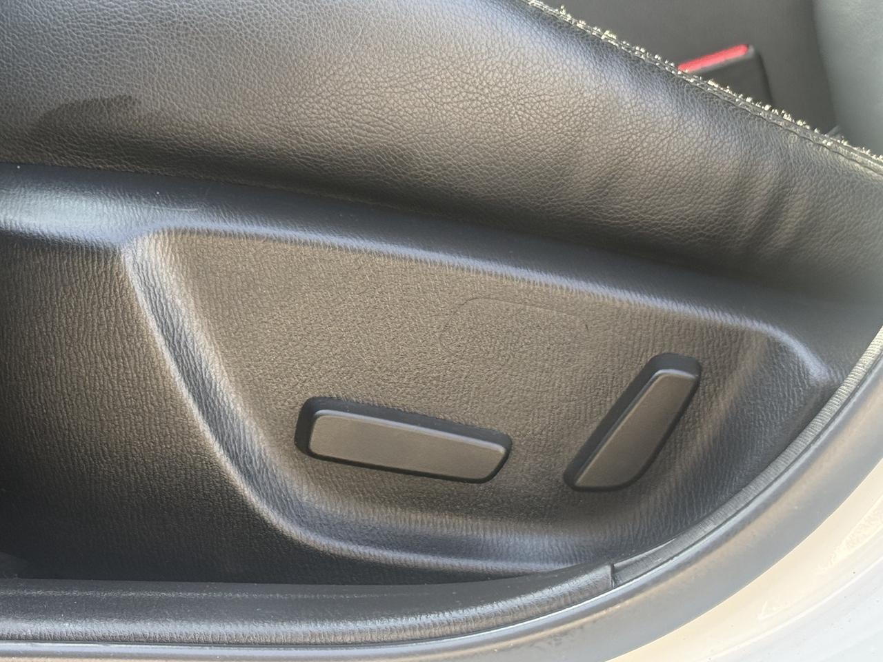 2018 Mazda MAZDA3 GT l Auto l Leather l Sunroof l FWD l 2.5L l 4Cyl Photo