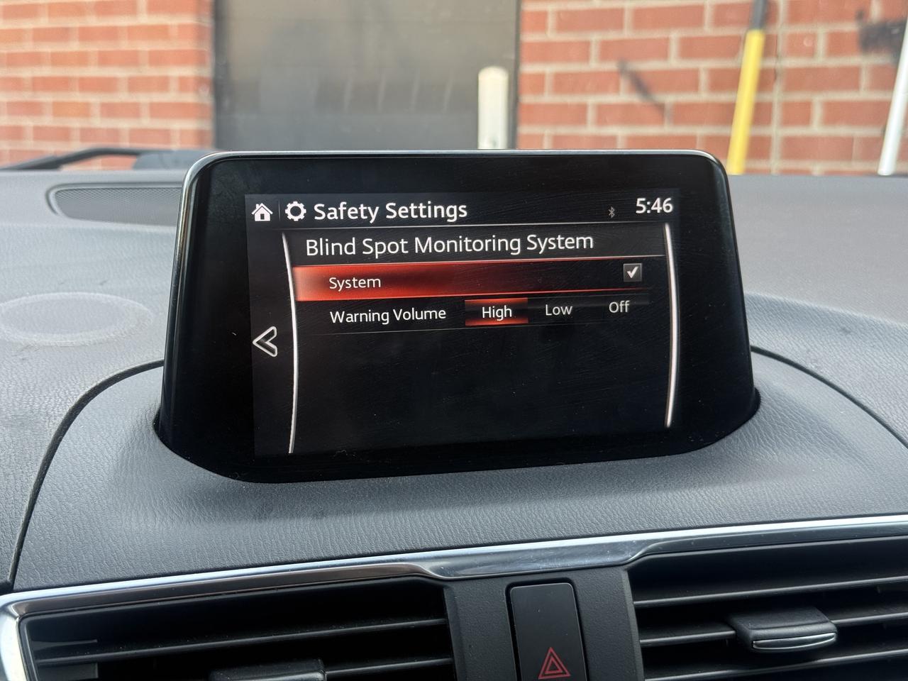 2018 Mazda MAZDA3 GT l Auto l Leather l Sunroof l FWD l 2.5L l 4Cyl Photo