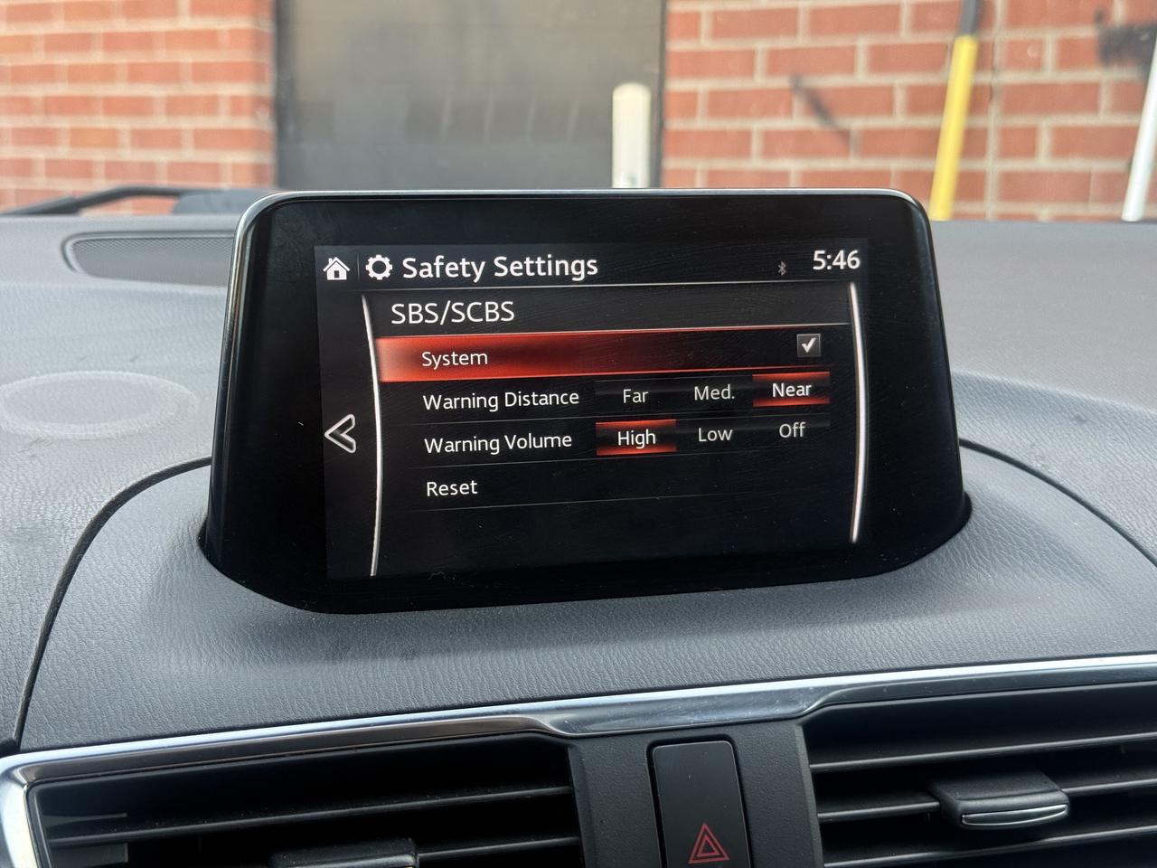 2018 Mazda MAZDA3 GT l Auto l Leather l Sunroof l FWD l 2.5L l 4Cyl Photo