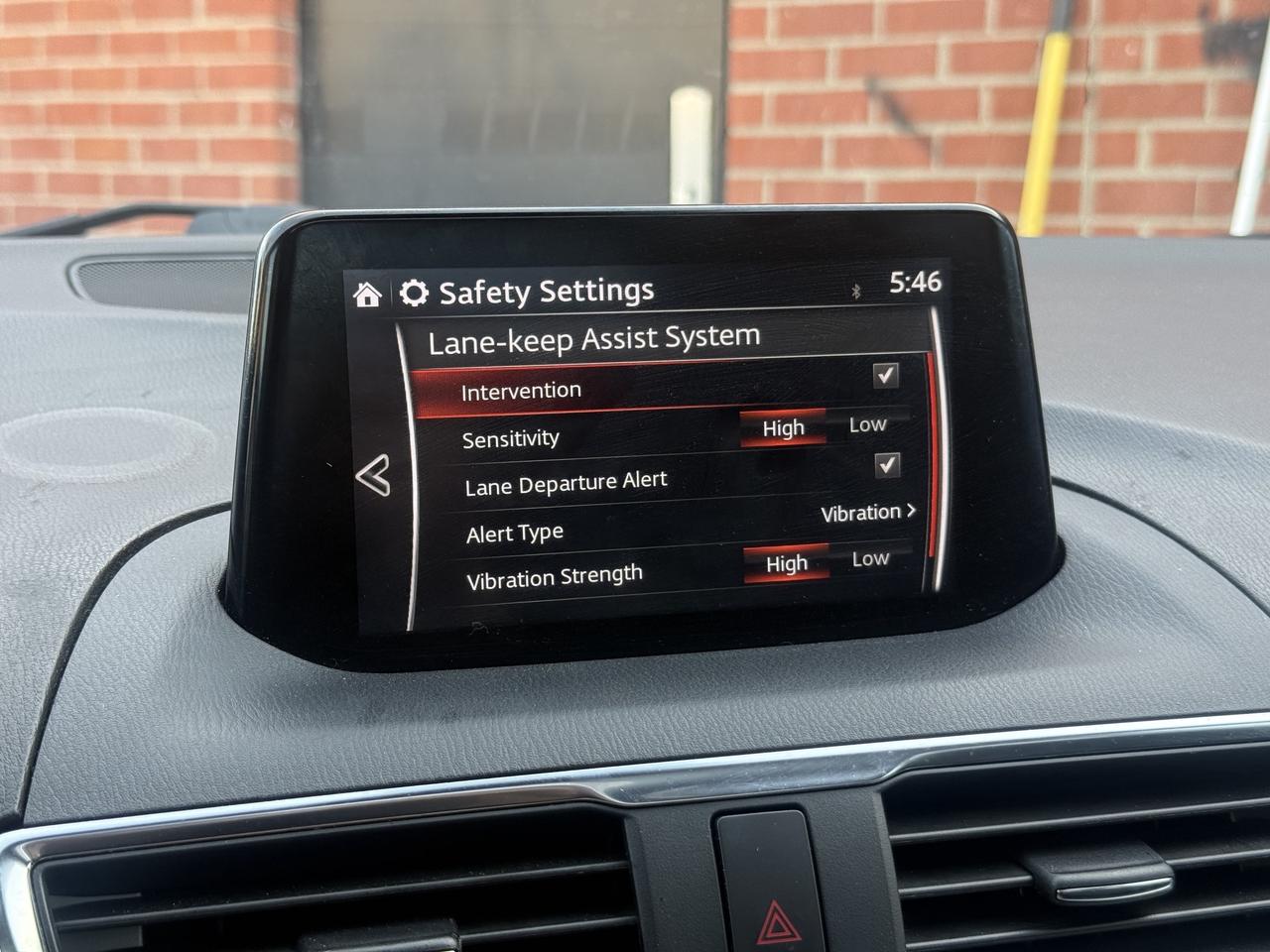 2018 Mazda MAZDA3 GT l Auto l Leather l Sunroof l FWD l 2.5L l 4Cyl Photo