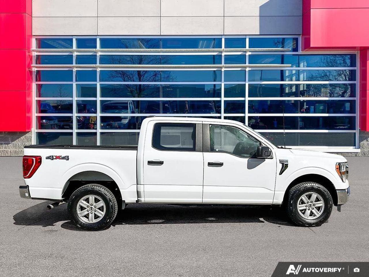 2022 Ford F-150 XLT | Blindspot | Pre-Collision Warning and Braking | Lane Keep Assist | Class IV Hitch | 136L Tank Photo