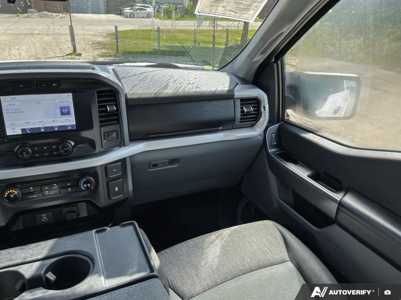 2022 Ford F-150 XLT | Blindspot | Pre-Collision Warning and Braking | Lane Keep Assist | Class IV Hitch | 136L Tank Photo