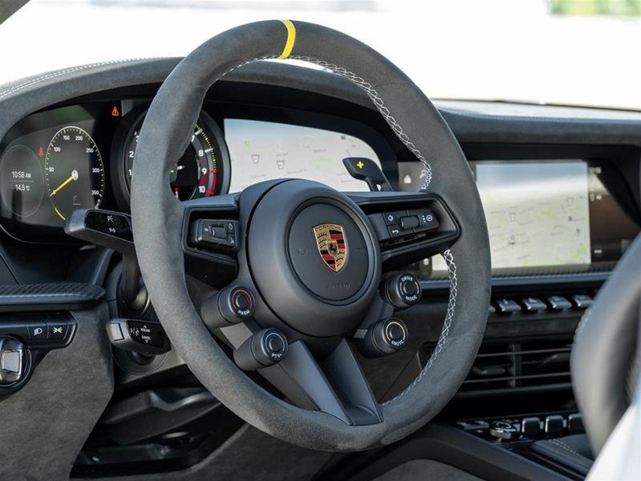 2025 Porsche 911 GT3 RS Coupe PCCB with Calipers in High Gloss Blac Photo
