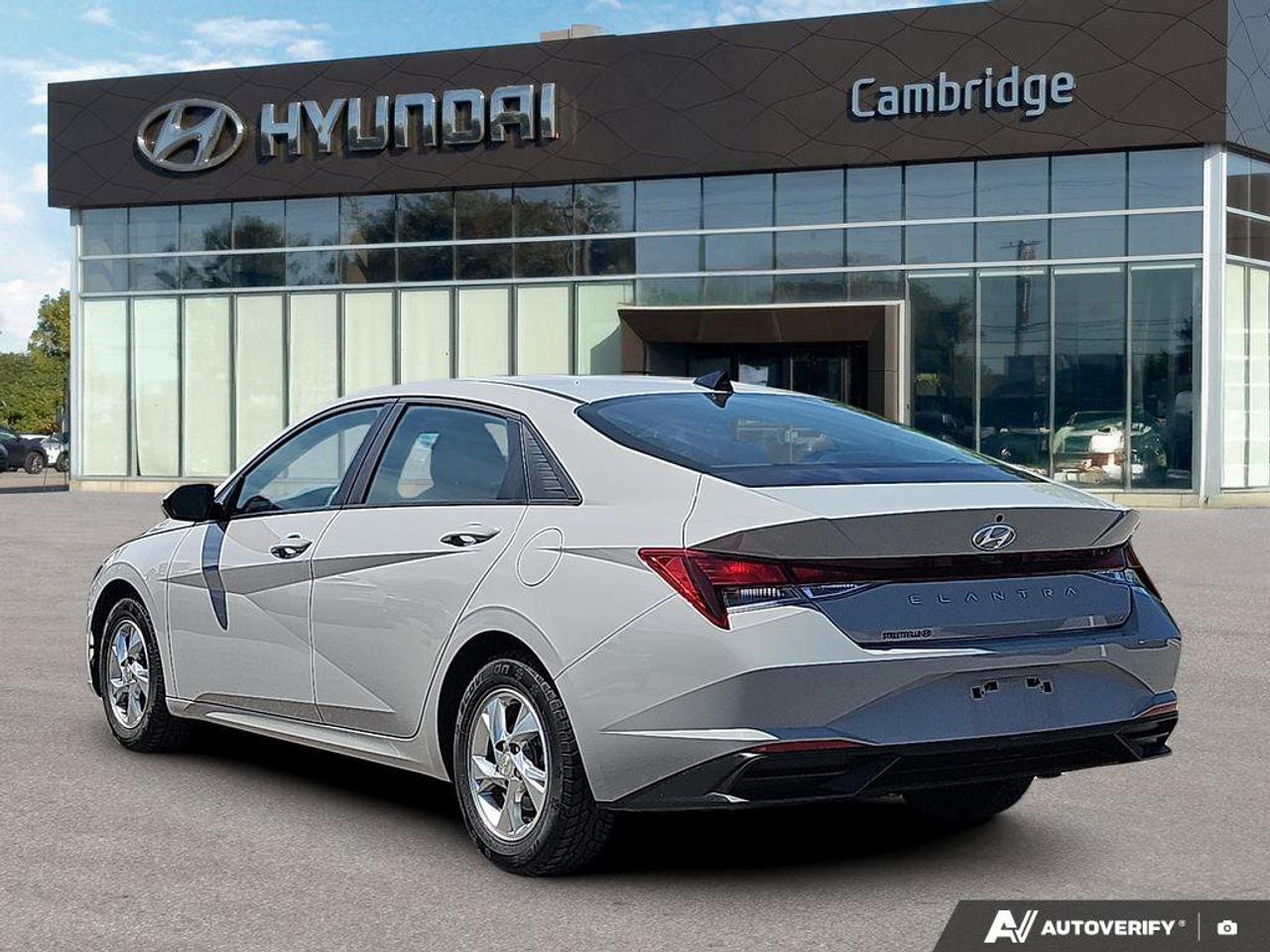 2022 Hyundai Elantra Essential   CARPLAY   HEATED SEATS   SOLD! Photo4