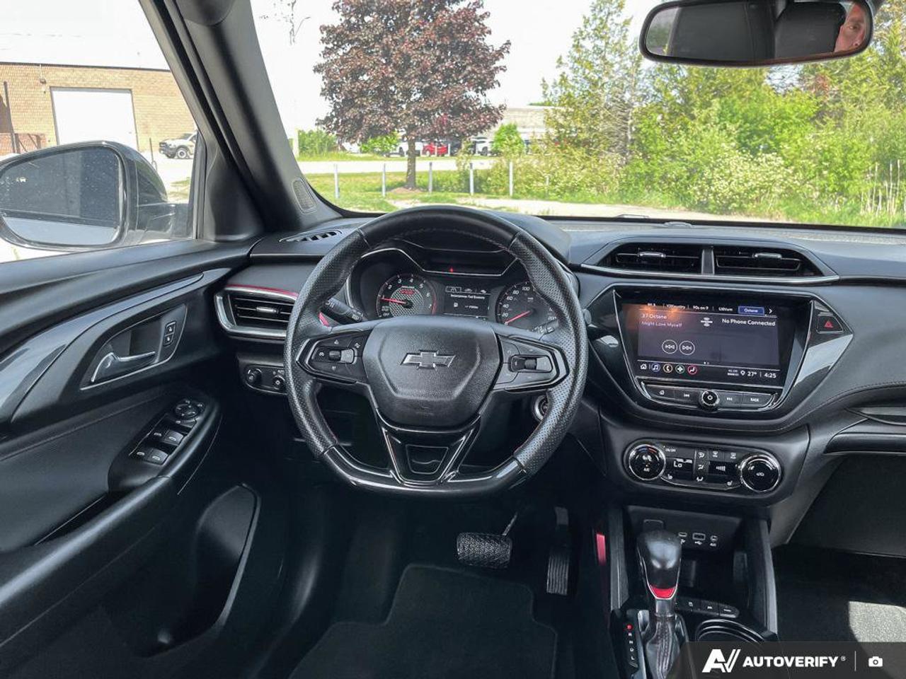 2021 Chevrolet TrailBlazer RS | Heated Seats | Blind-Spot | Pre-Collision Braking | Lane Keep Assist | CarPlay | Android Auto Photo