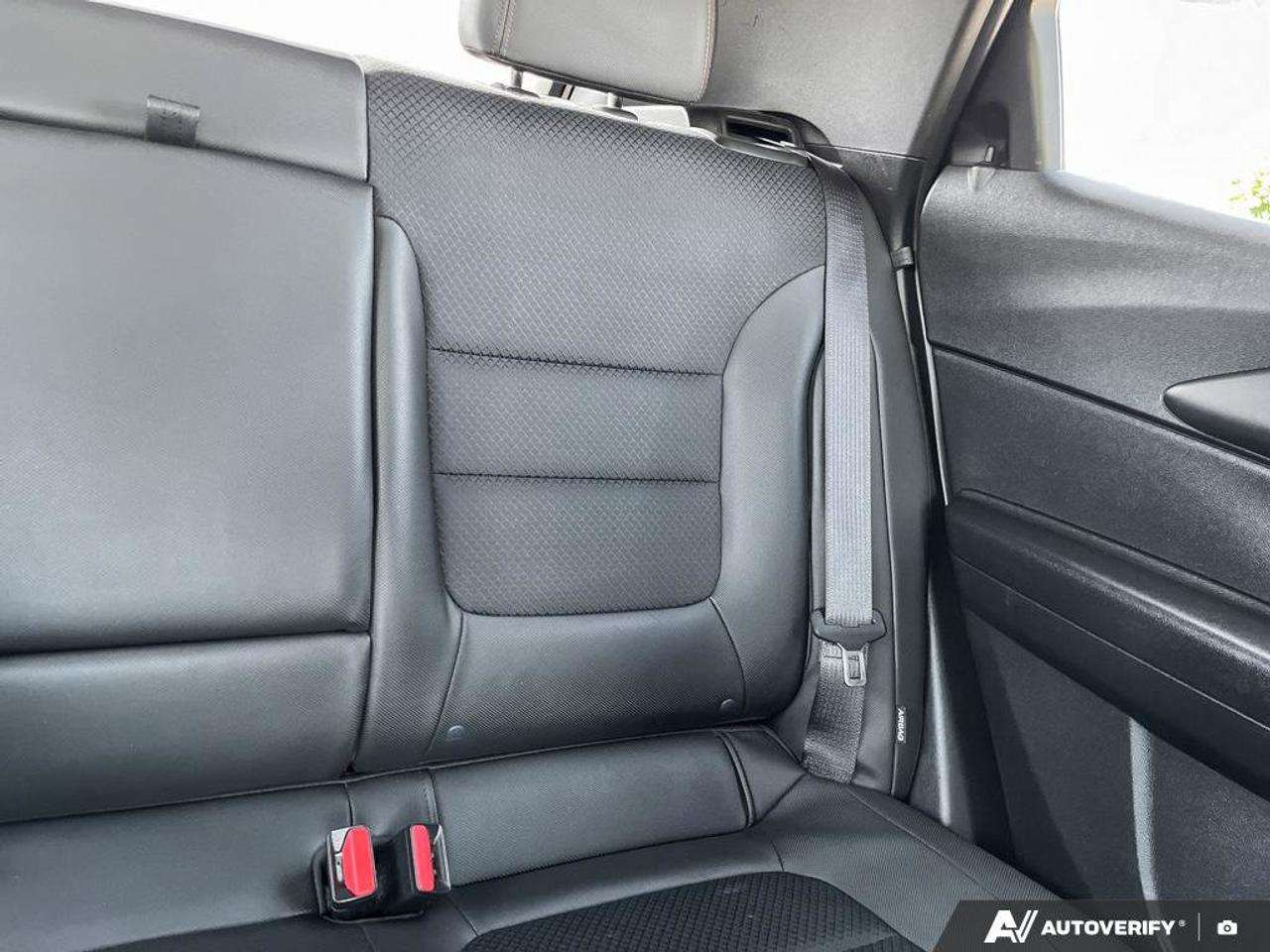 2021 Chevrolet TrailBlazer RS | Heated Seats | Blind-Spot | Pre-Collision Braking | Lane Keep Assist | CarPlay | Android Auto Photo