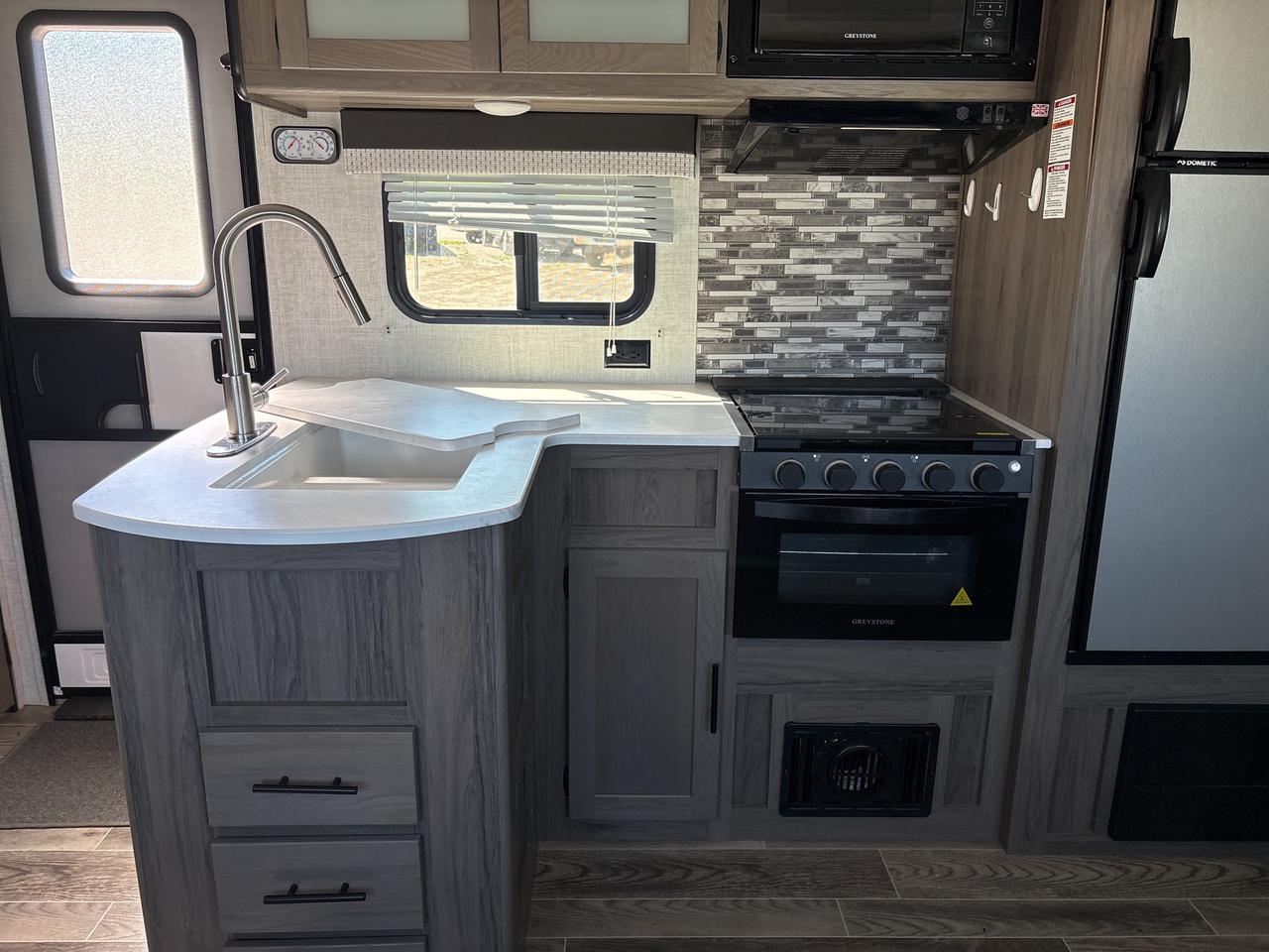 2022 Willys SP GULFSTREAM KINGSPORT Series -M268BH Photo