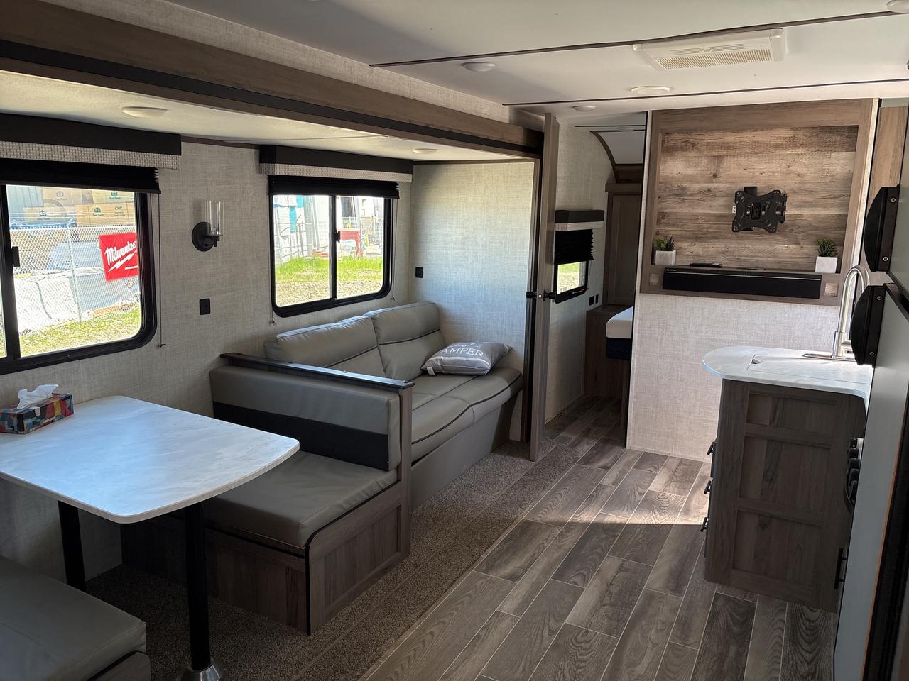 2022 Willys SP GULFSTREAM KINGSPORT Series -M268BH Photo