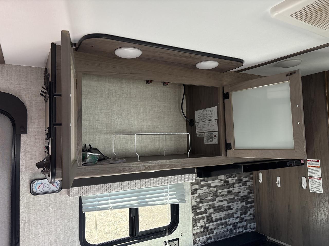 2022 Willys SP GULFSTREAM KINGSPORT Series -M268BH Photo