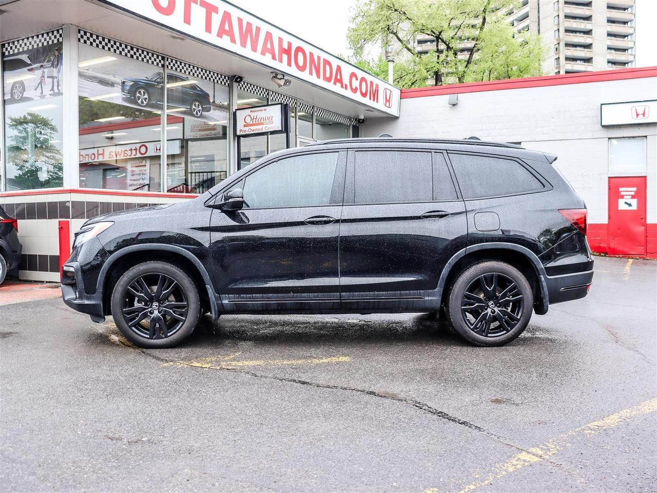 2022 Honda Pilot Black Edition NAVI LEATHER SUNROOF Photo4