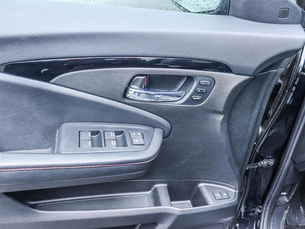2022 Honda Pilot Black Edition NAVI LEATHER SUNROOF Photo