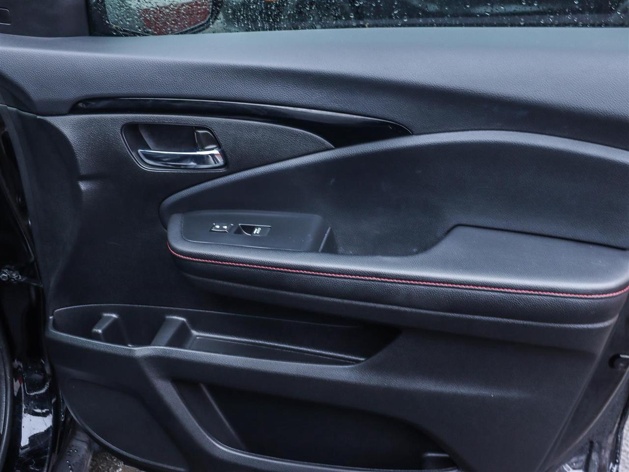 2022 Honda Pilot Black Edition NAVI LEATHER SUNROOF Photo