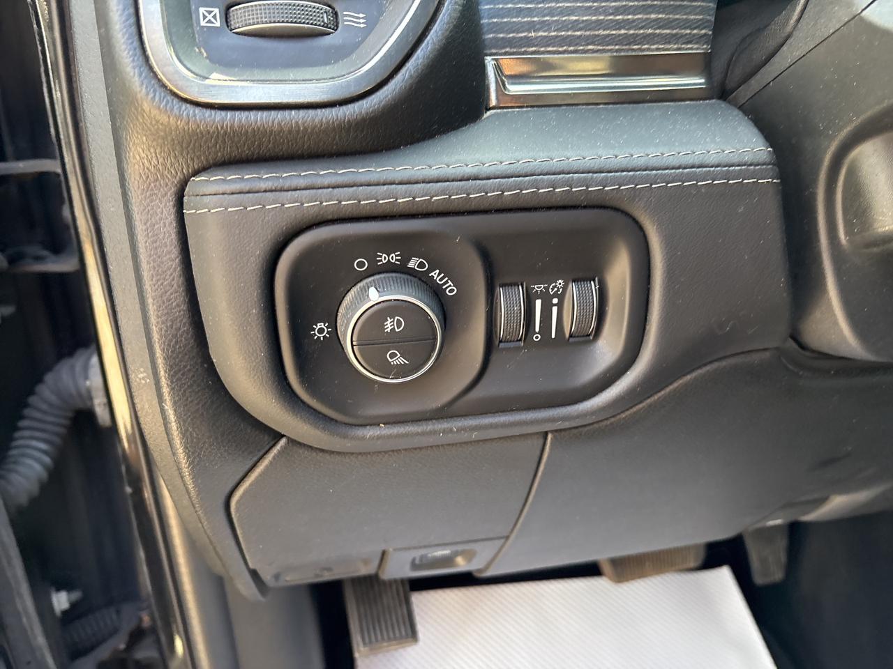 2021 RAM 3500 Limited Photo