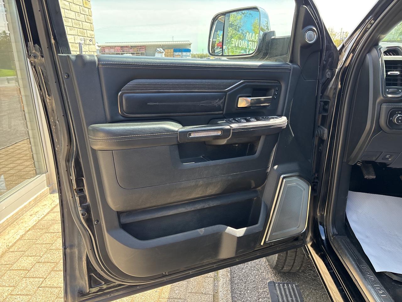 2021 RAM 3500 Limited Photo
