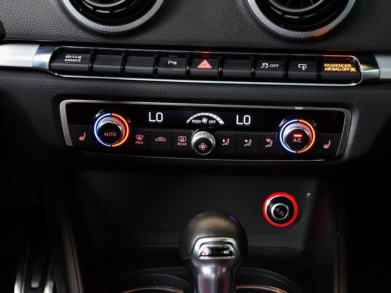 2016 Audi S3 2.0T Technik Photo