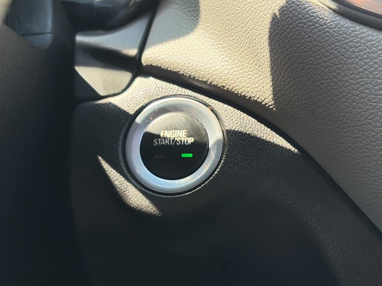 2018 Chevrolet Equinox LS FWD   Heated Seats   Remote Start Photo