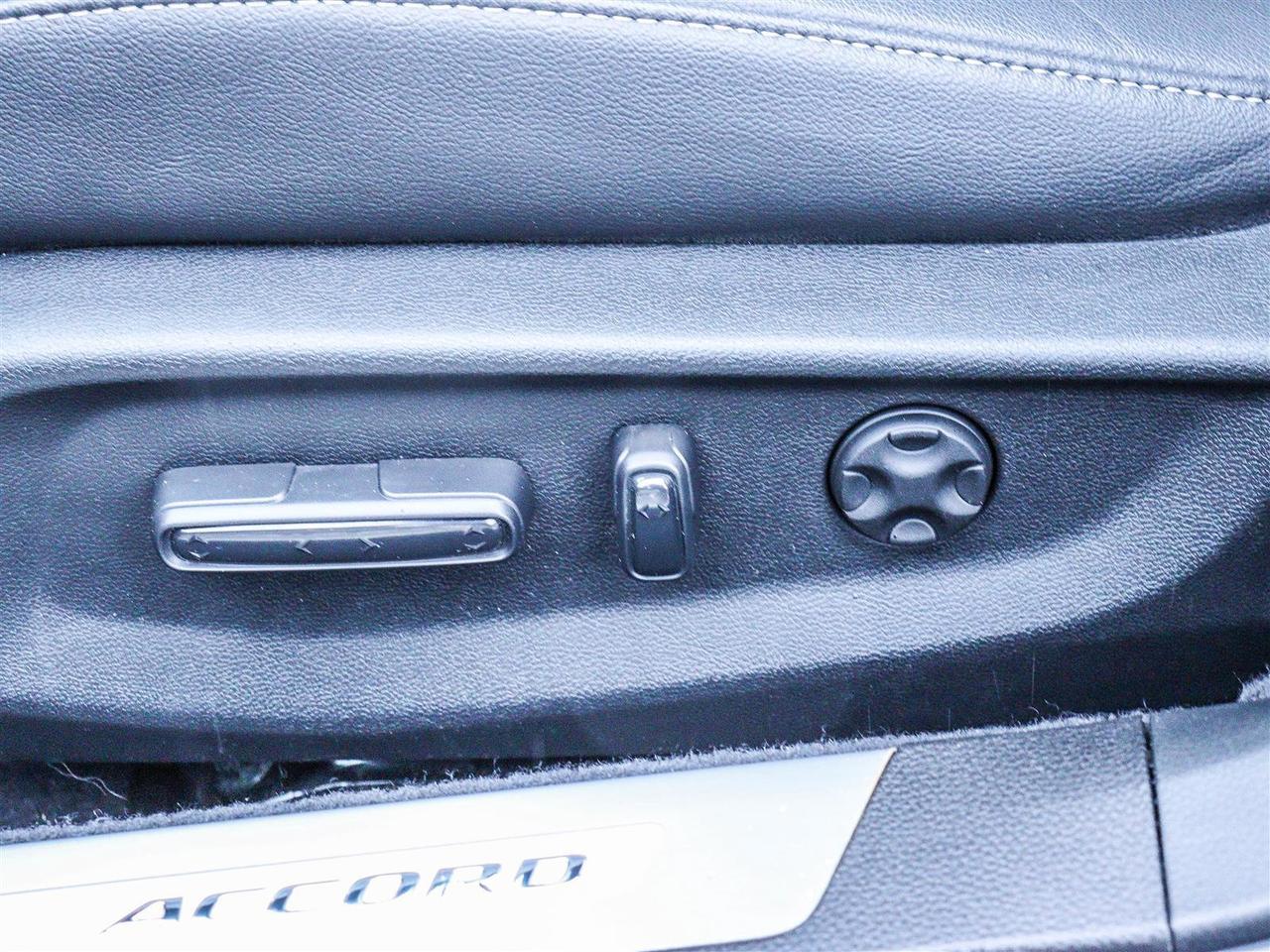 2019 Honda Accord Sport 2.0T 6-SPEED MANUAL SUNROOF LANEWATCH Photo