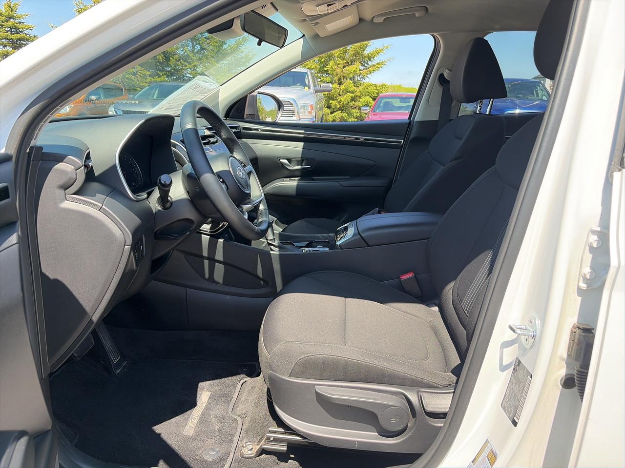 2023 Hyundai Tucson Preferred AWD   Heated Seats & Steering Wheel Photo