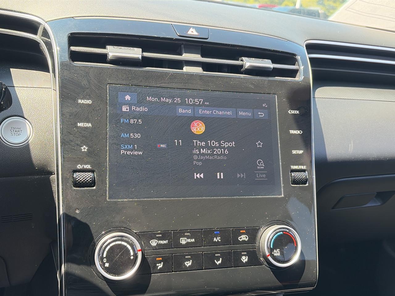 2023 Hyundai Tucson Preferred AWD   Heated Seats & Steering Wheel Photo
