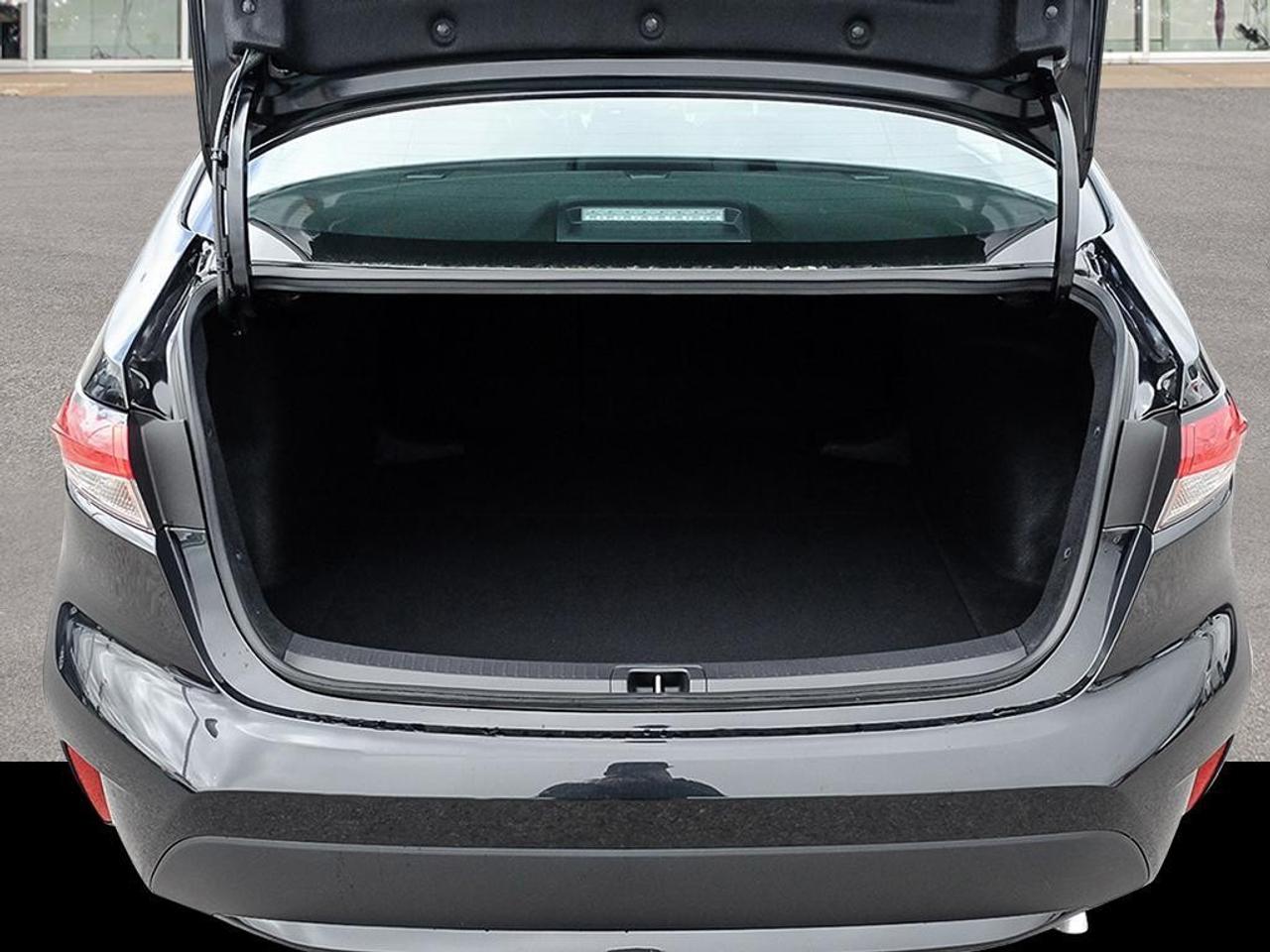 2026 Toyota Corolla Hybrid LE CVT AWD Photo