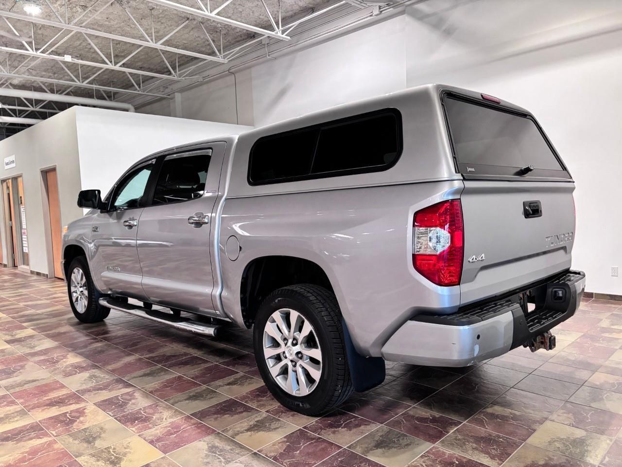 2015 Toyota Tundra Limited 5.7L V8 Photo2