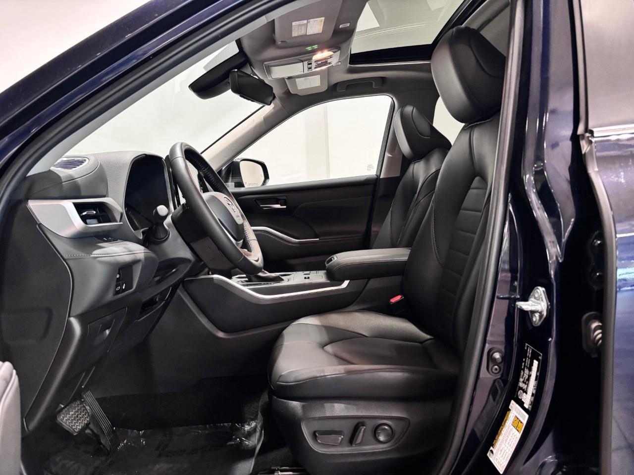 2024 Toyota Highlander Hybrid XLE Photo