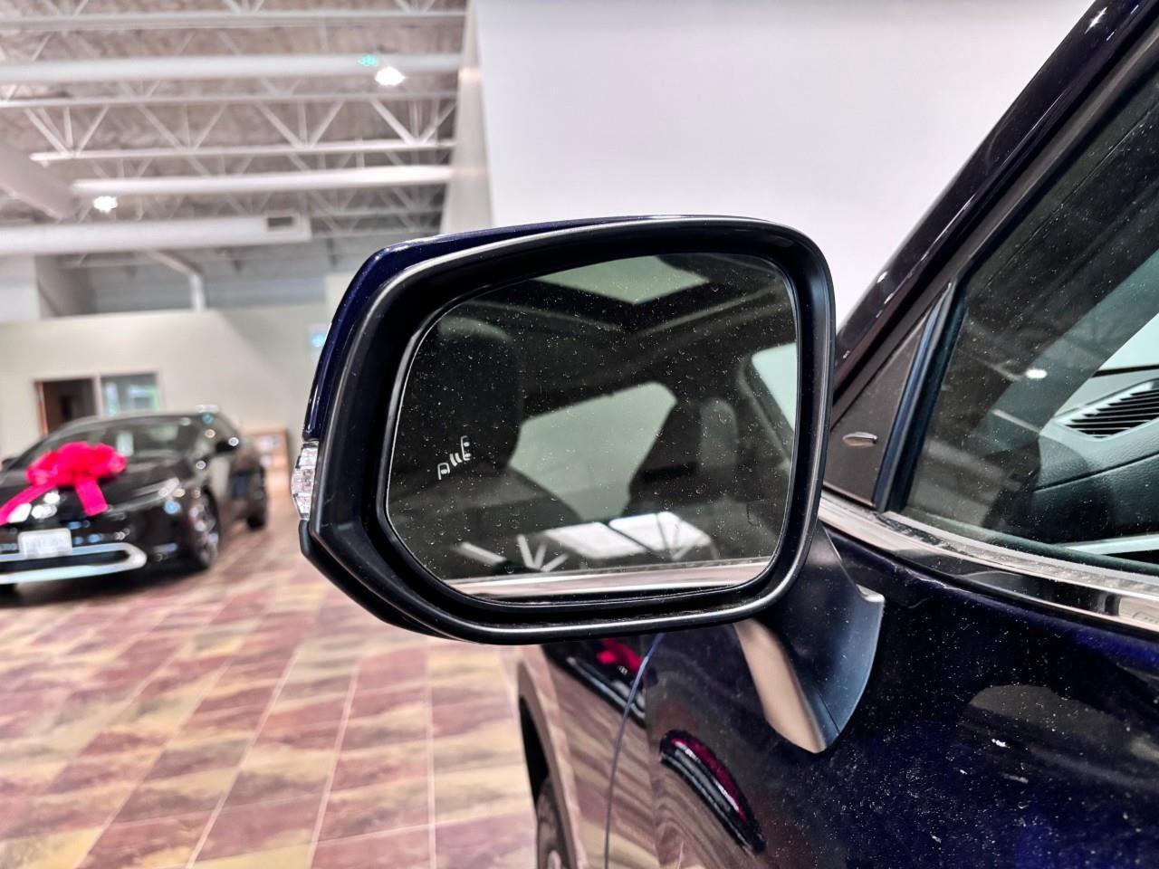 2024 Toyota Highlander Hybrid XLE Photo