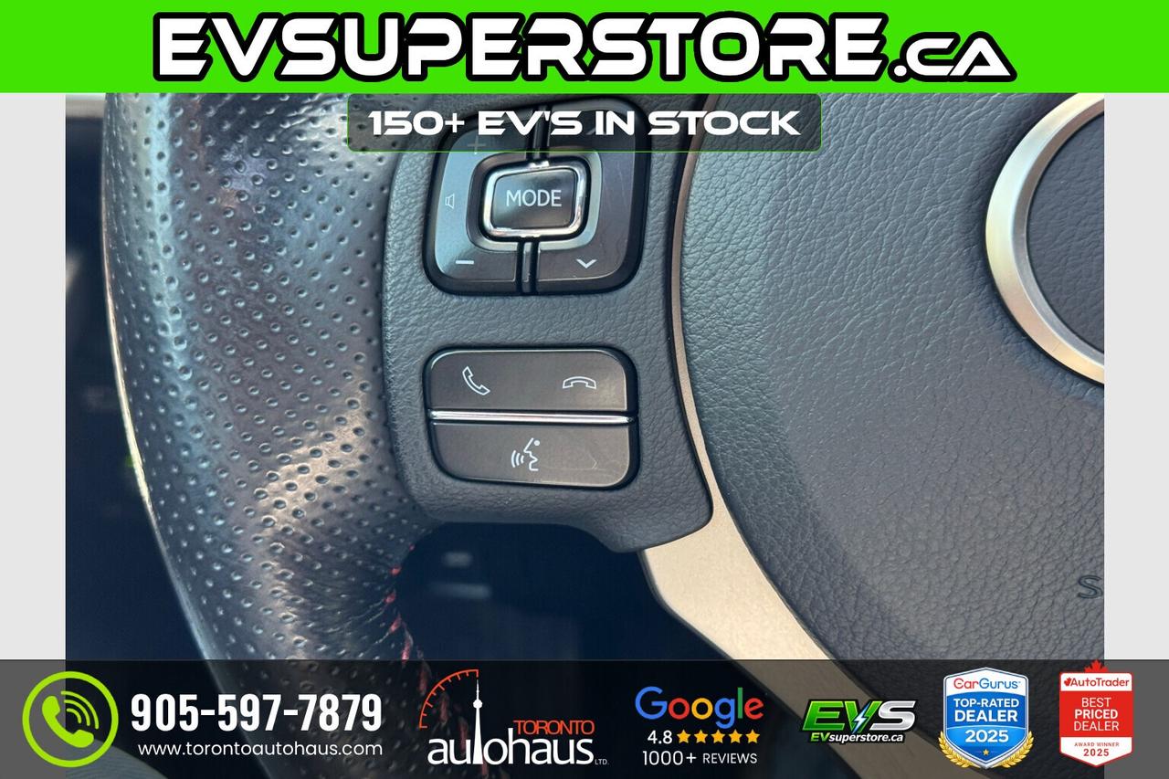 2017 Lexus IS 300/F-SPORT 2/NO ACCIDENTS/RED INT Photo