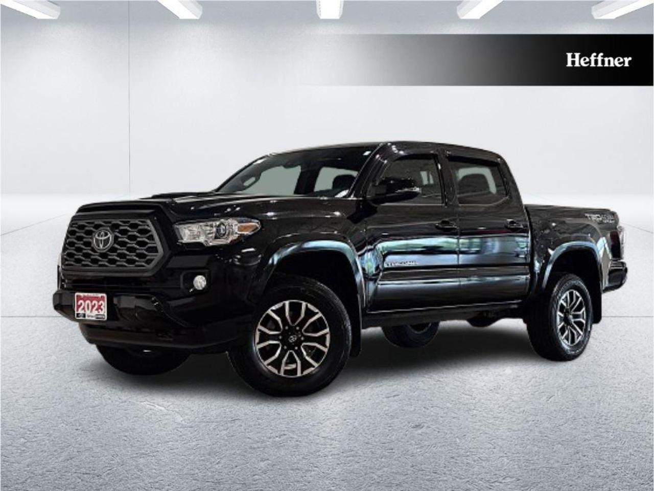 2023 Toyota Tacoma PREMIUM LEATHER SPORT - MANUAL Photo