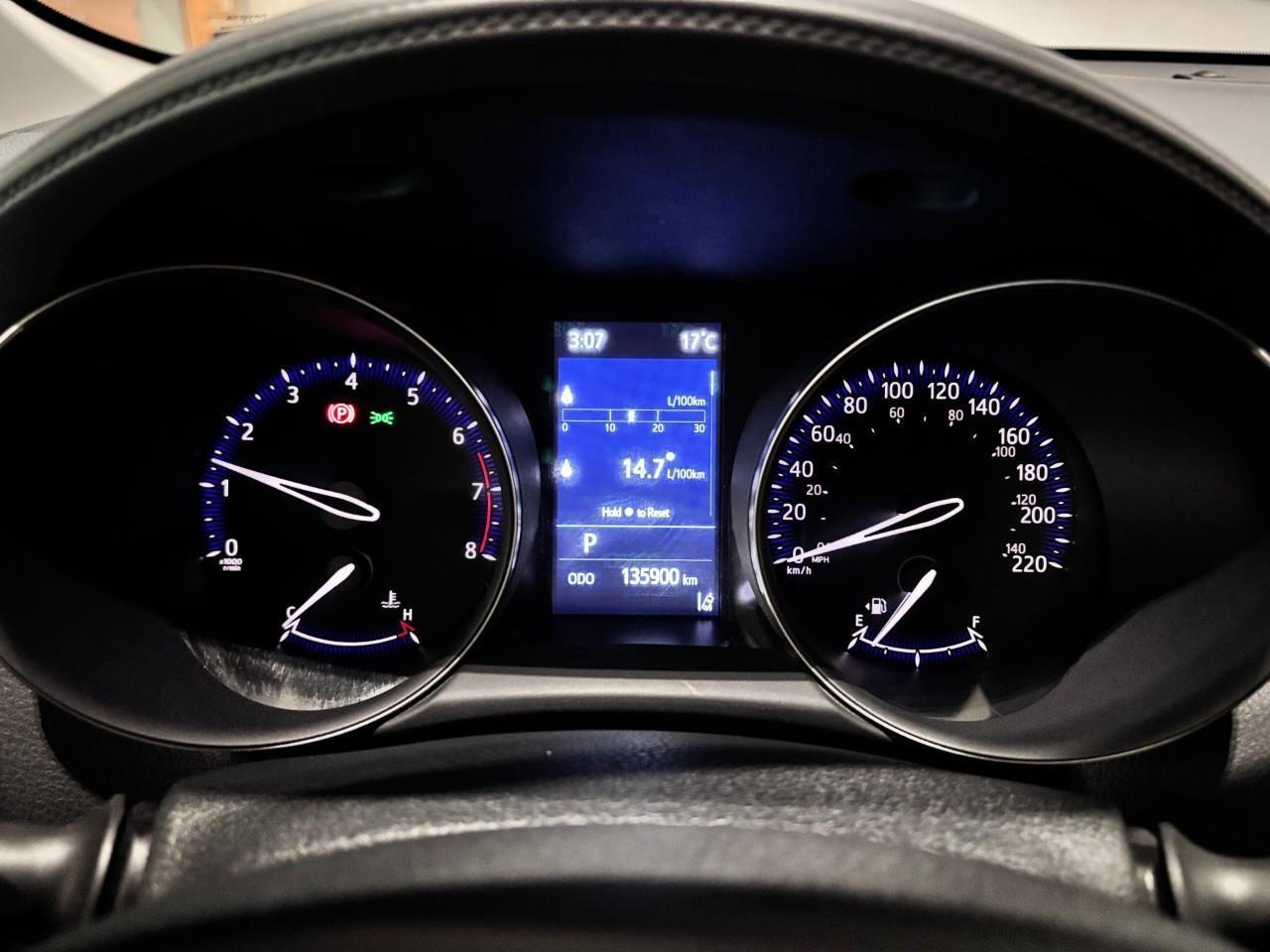 2021 Toyota C-HR XLE Premium Photo