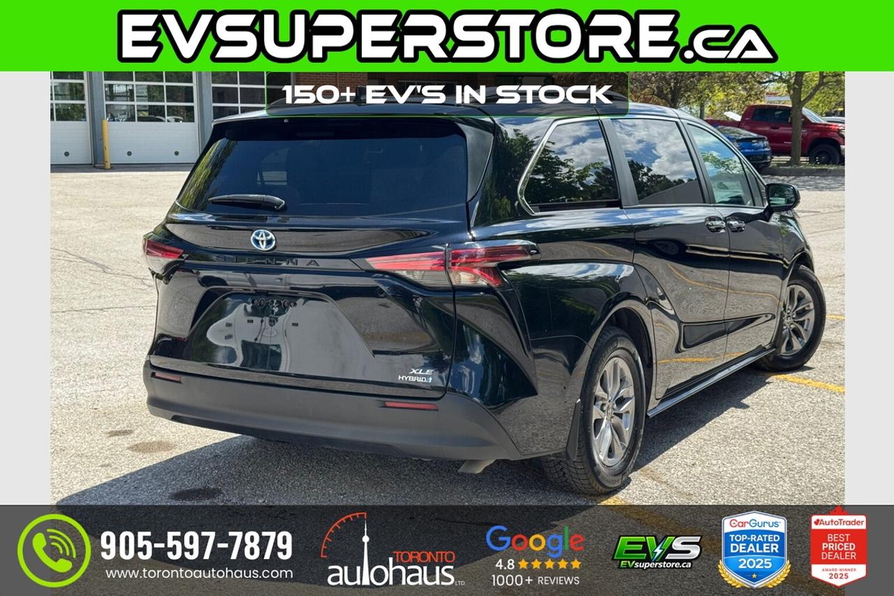 2022 Toyota Sienna XLE/FWD/NO ACCIDENTS/8 PASS Photo