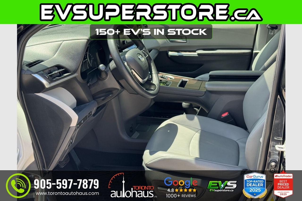 2022 Toyota Sienna XLE/FWD/NO ACCIDENTS/8 PASS Photo