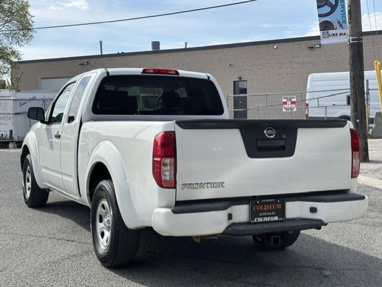 2018 Nissan Frontier King Cab **AUTOMATIC-4 CYLINDER-CAMERA-CERTIFIED** Photo3