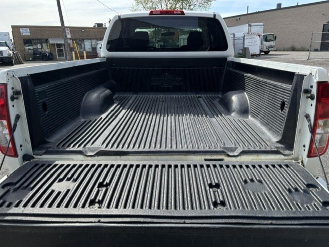2018 Nissan Frontier King Cab **AUTOMATIC-4 CYLINDER-CAMERA-CERTIFIED** Photo