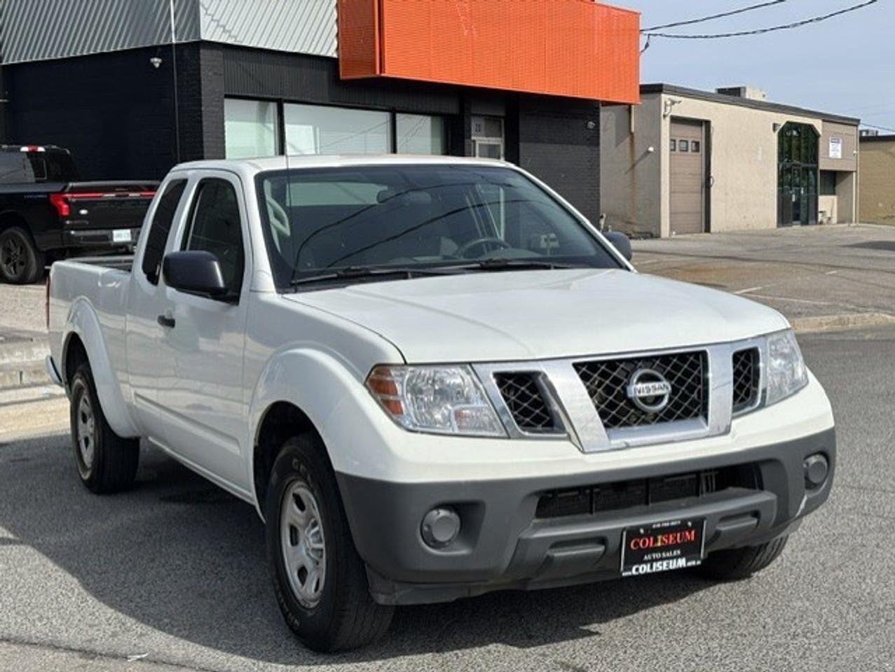 2018 Nissan Frontier King Cab **AUTOMATIC-4 CYLINDER-CAMERA-CERTIFIED** Photo