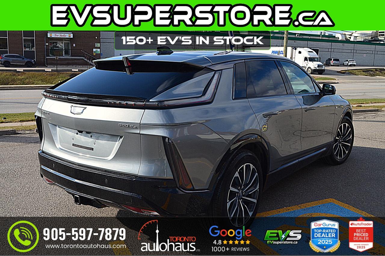 2024 Cadillac LYRIQ SPORT 2 AWD I 12 in STOCK at EVSUPERSTORE.ca Photo