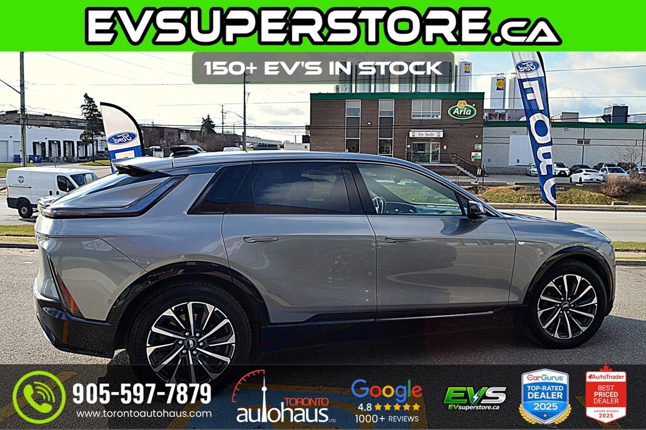 2024 Cadillac LYRIQ SPORT 2 AWD I 12 in STOCK at EVSUPERSTORE.ca Photo