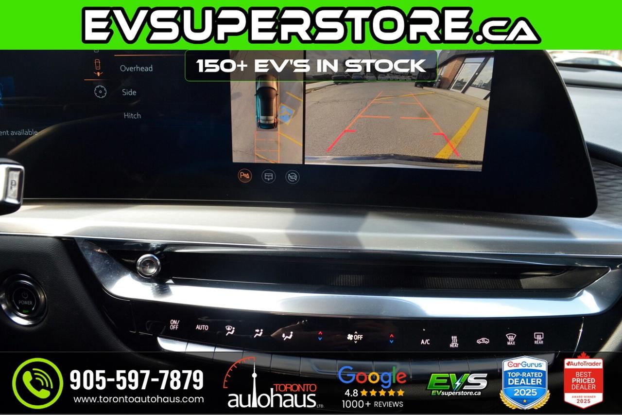 2024 Cadillac LYRIQ SPORT 2 AWD I 12 in STOCK at EVSUPERSTORE.ca Photo