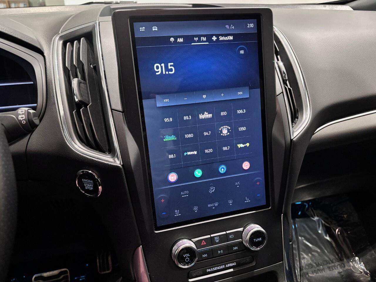 2024 Ford Edge ST AWD Photo