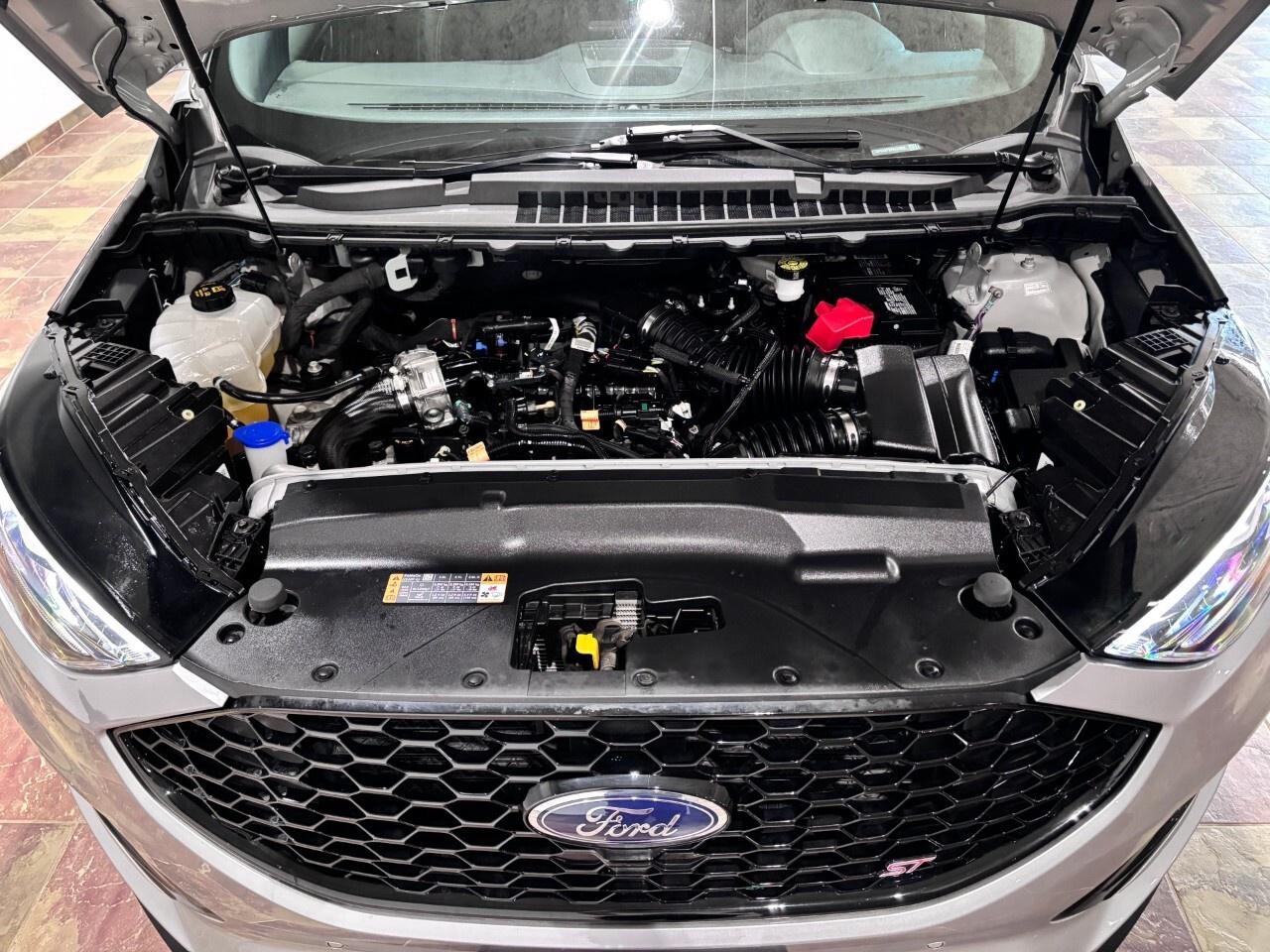 2024 Ford Edge ST AWD Photo
