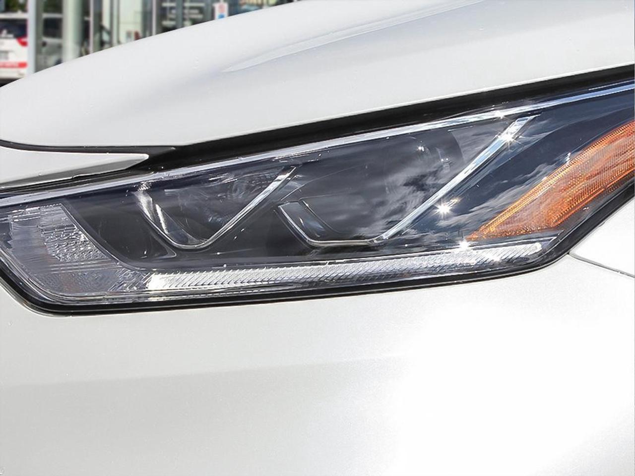 2026 Toyota Highlander HYBRID Limited AWD Photo