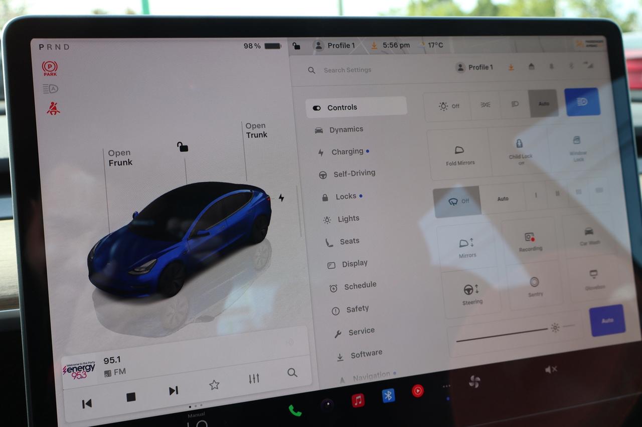 2022 Tesla Model 3 Standard Range Plus   No Accident   Clean Carfax Photo