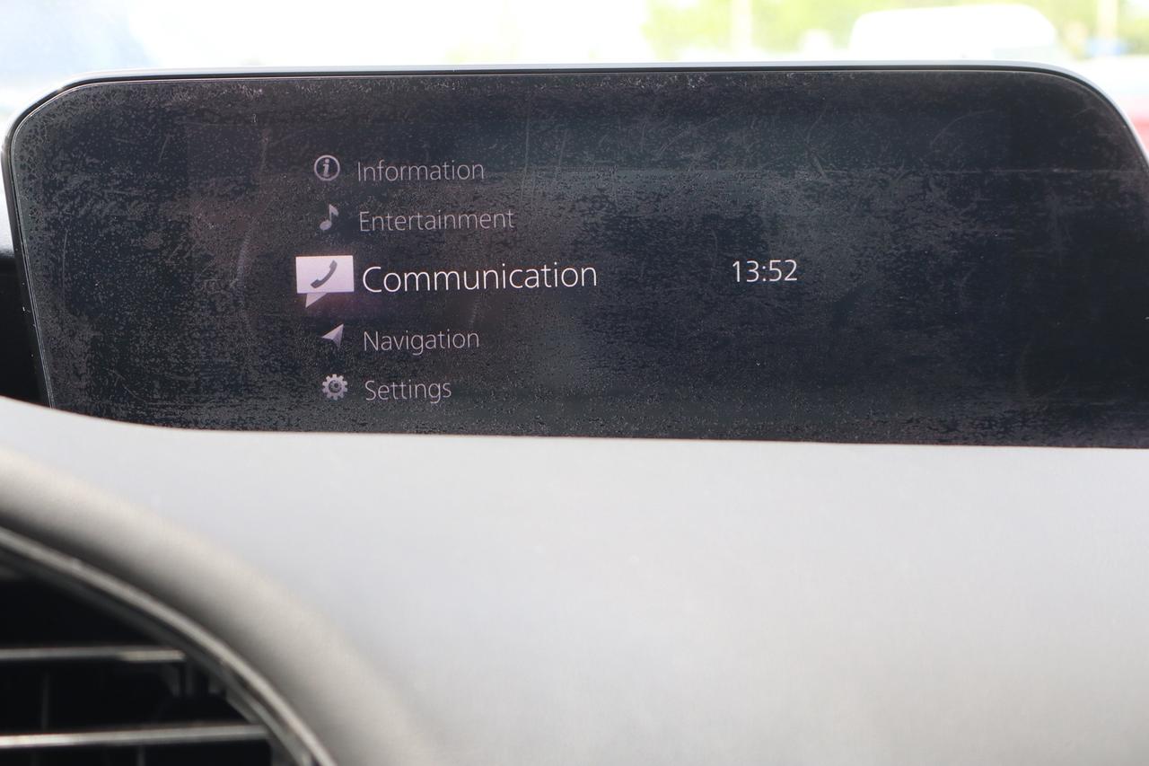 2019 Mazda MAZDA3 GS SKYACTIV-G   ACCIDENT FREE   APPLE CARPLAY Photo
