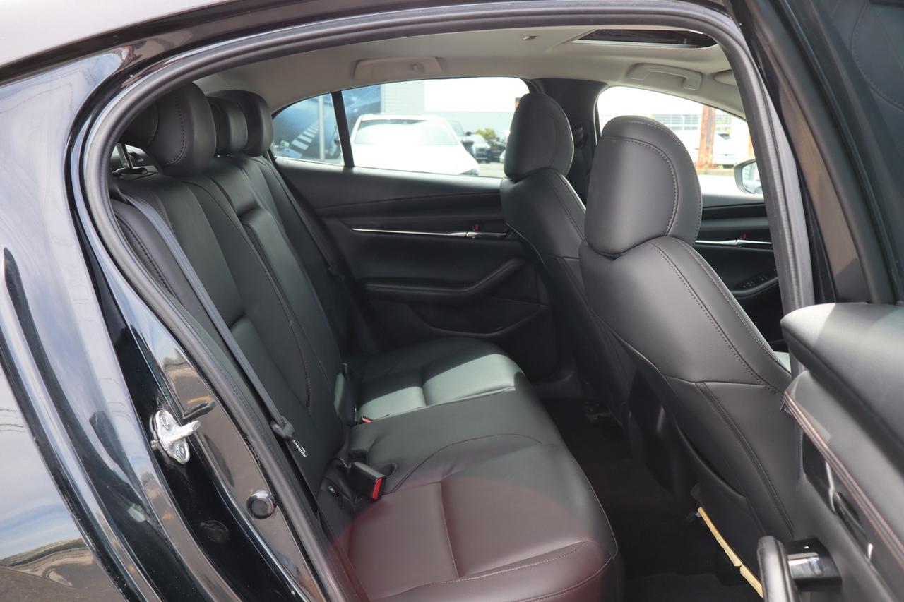 2019 Mazda MAZDA3 GS SKYACTIV-G   ACCIDENT FREE   APPLE CARPLAY Photo