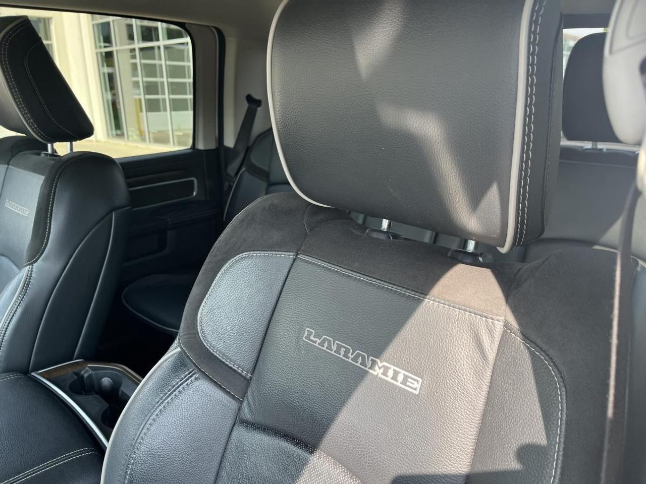 2023 RAM 2500 LARAMIE 4x4 Crew Cab 6'4 Box Photo