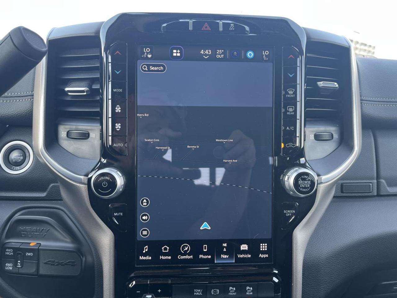 2023 RAM 2500 LARAMIE 4x4 Crew Cab 6'4 Box Photo