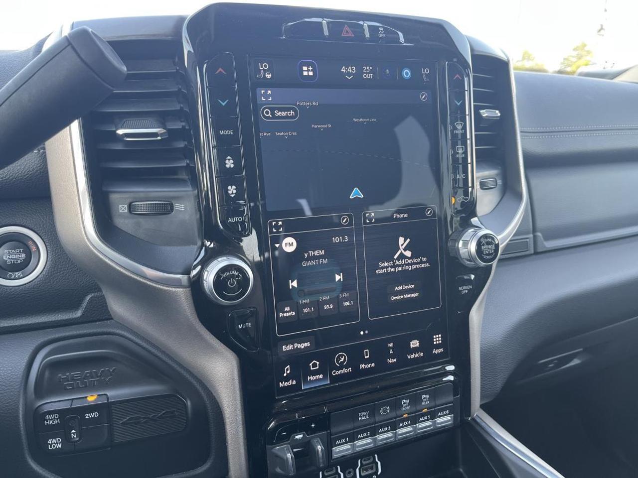 2023 RAM 2500 LARAMIE 4x4 Crew Cab 6'4 Box Photo